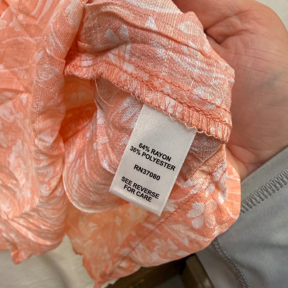 Cato Est. 1946 Womens Plus Size 26/28W Peach Amber Floral Lace Tiered Blouse NWT - Picture 6 of 8